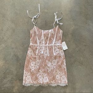 For ♥️ & 🍋’s Cheyenne Mini Dress NWT